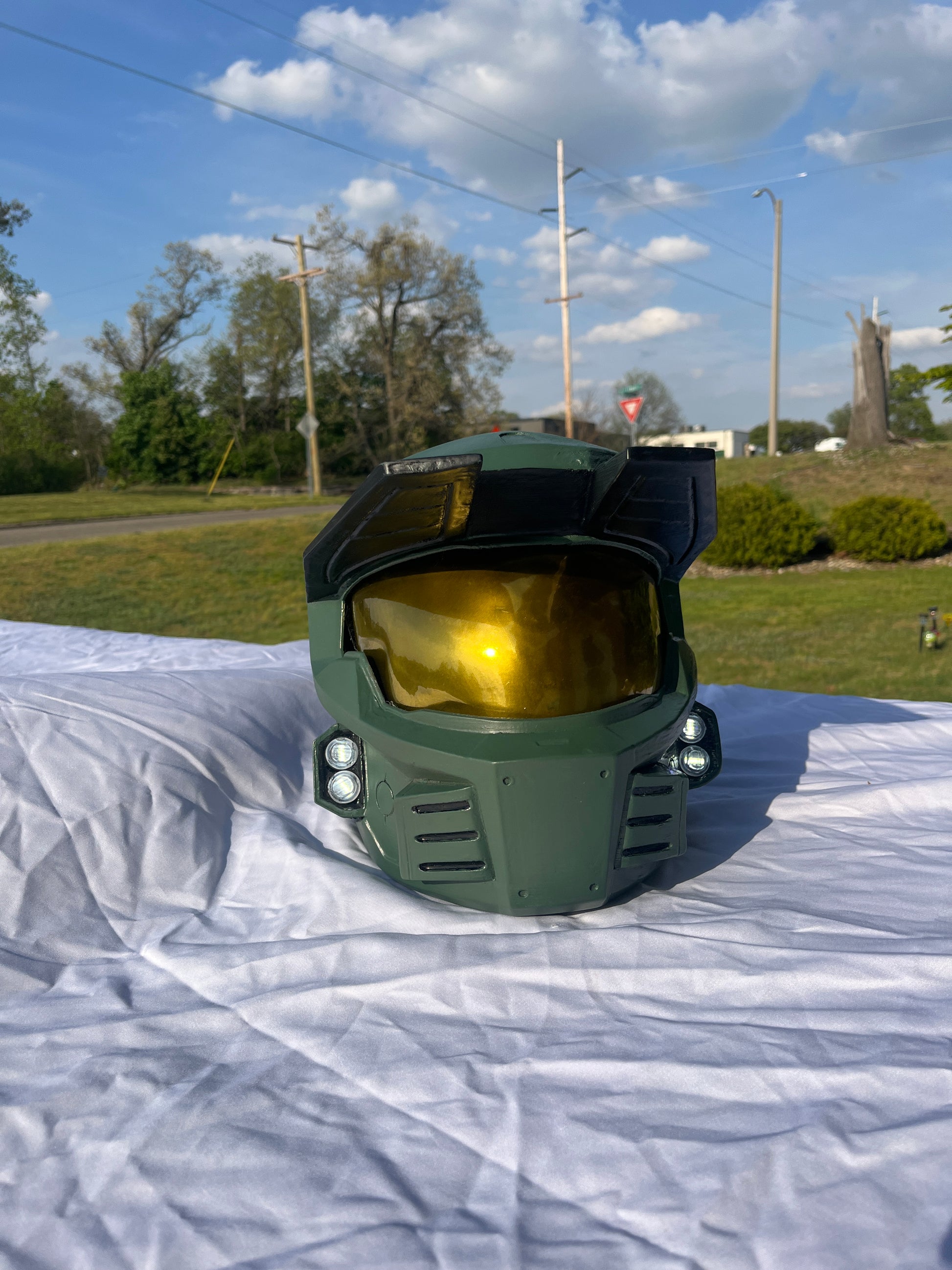 Mjolnir Mark V Helmet - Halo Combat Evolved